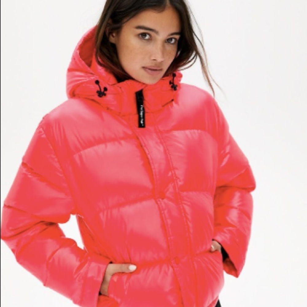 TNA Super Puff Shorty - XS - Neon pink